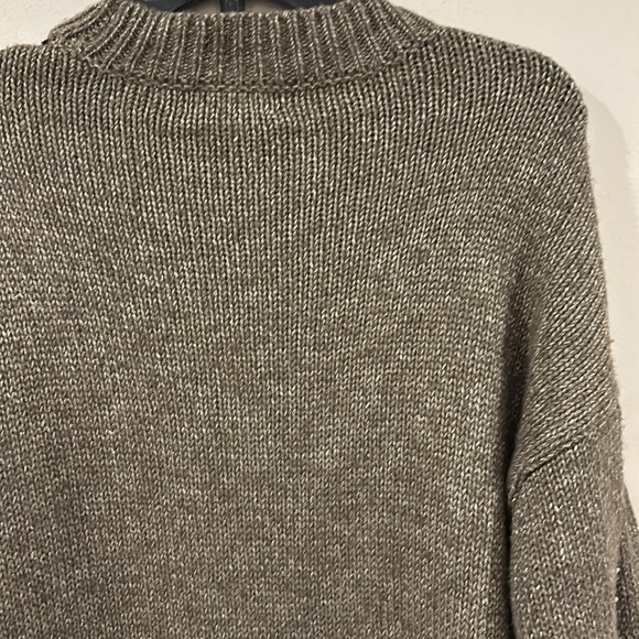 AVA & VIV Metallic Golden Fancy Holiday Size 1X Knit Sweater - Picture 10 of 10